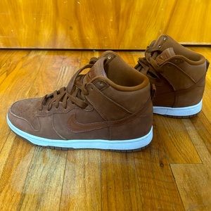 Women's Nike Dunk High Premium